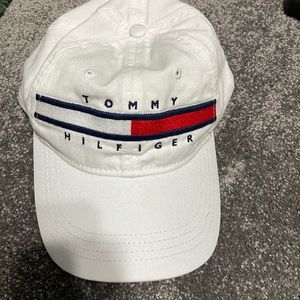 White Tommy Hilfiger Baseball Cap